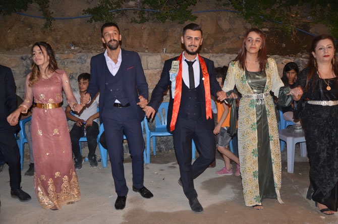 17 – 18 Ağustos Hakkari düğünleri! 24