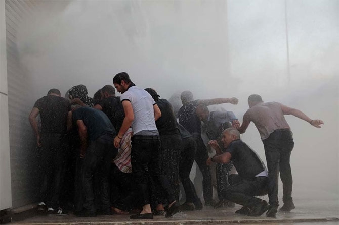 3 kentte kayyum protestoları 10