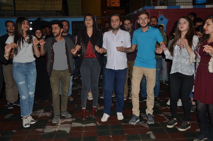 Hakkari'de Öğretmen ve Öğrenciler İftar Yemeğinde buluştu 7