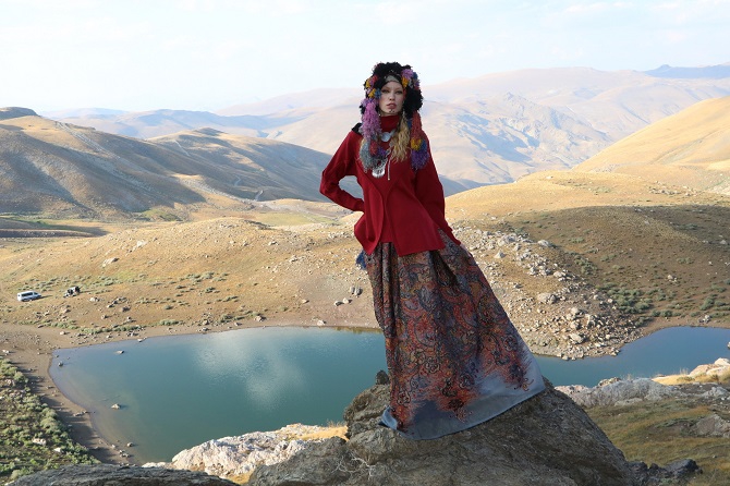 Hakkari'deki berçelan yaylası'nda moda çekimi 4