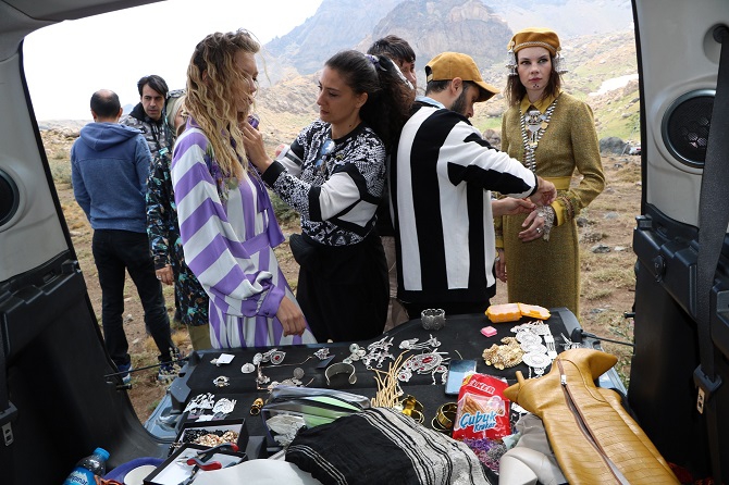 Hakkari'deki berçelan yaylası'nda moda çekimi 9