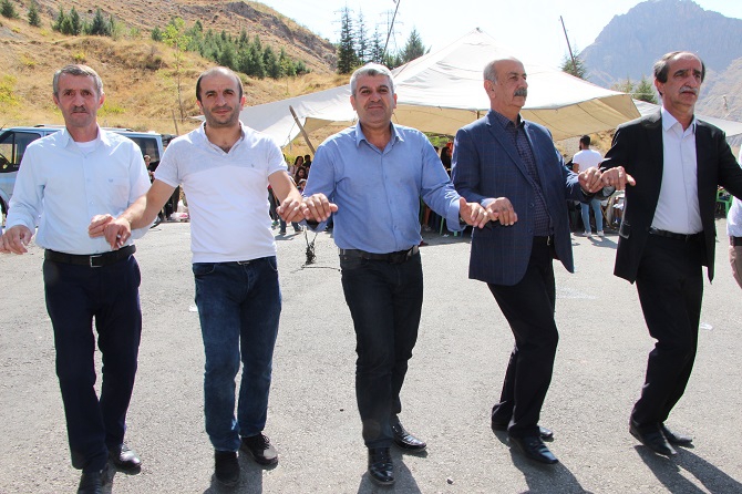 Arslan Ailesinni mutlu günü! 15