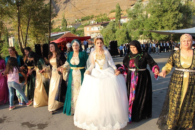 Arslan Ailesinni mutlu günü! 63