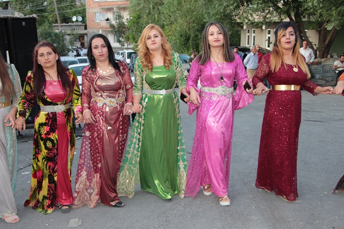 Arslan Ailesinni mutlu günü! 69