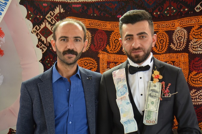 Kaya ailesinin mutlu günü! 21