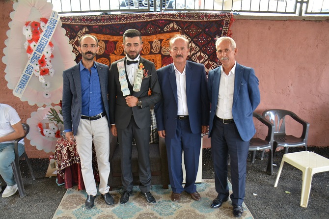 Kaya ailesinin mutlu günü! 24