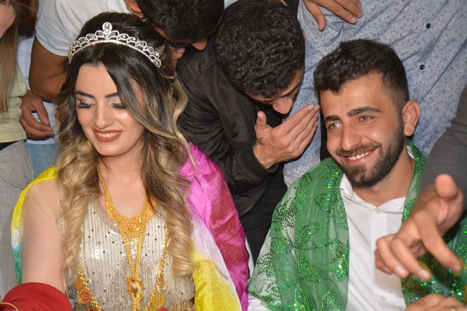 Kaya ailesinin mutlu günü! 26