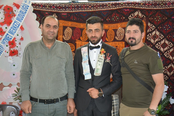 Kaya ailesinin mutlu günü! 29