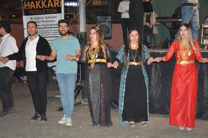 Kaya ailesinin mutlu günü! 7