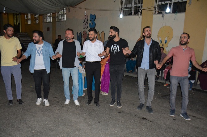 Kaya ailesinin mutlu günü! 8