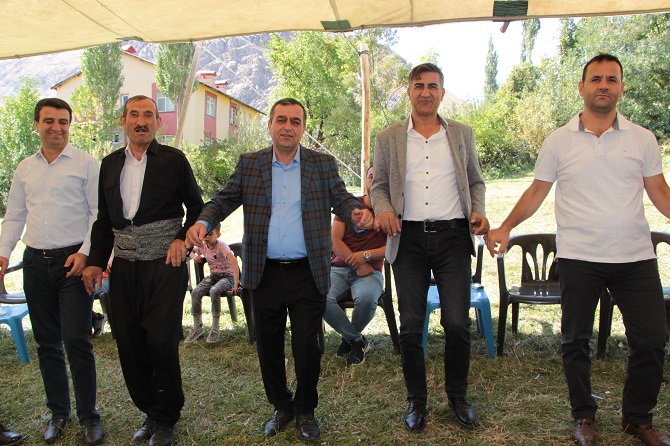 Arslan Ailesinin mutlu günü! 17