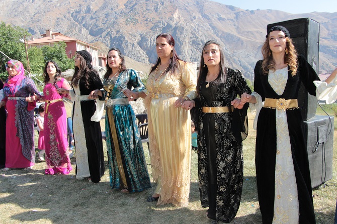 Arslan Ailesinin mutlu günü! 26