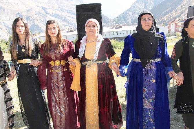 Arslan Ailesinin mutlu günü! 38