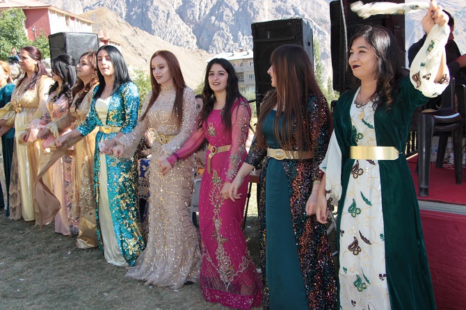 Arslan Ailesinin mutlu günü! 41