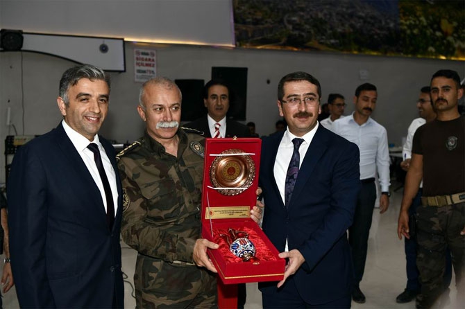 Hakkari Emniyet Müdürü Dilberoğlu veda etti! 19