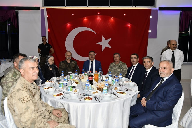 Hakkari Emniyet Müdürü Dilberoğlu veda etti! 6