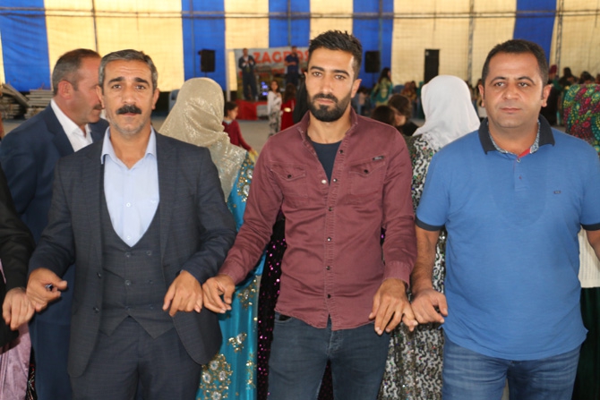 Pala Ailesinin mutlu günü! 25