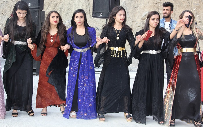 Zeydanoğlu ailesinin mutlu günü 18