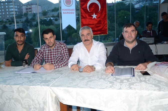 Hakkari Barosu kongreye gitti 11