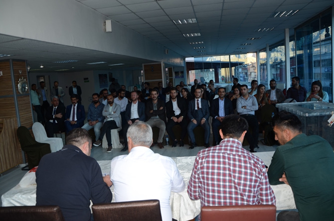 Hakkari Barosu kongreye gitti 6