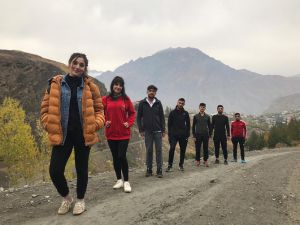 Hakkari Üniversitesi Başkanlığınca doğa yürüyüşü gerçekleştirdi.