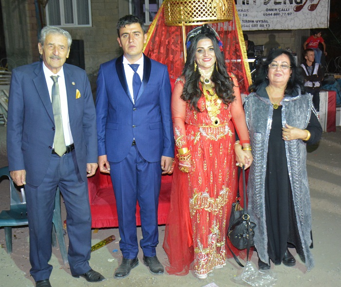 Önal Ailesinin mutlu günü! 24