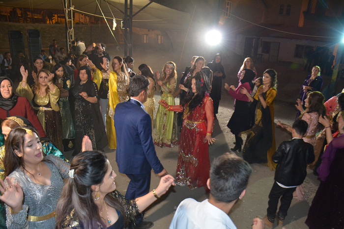 Önal Ailesinin mutlu günü! 26