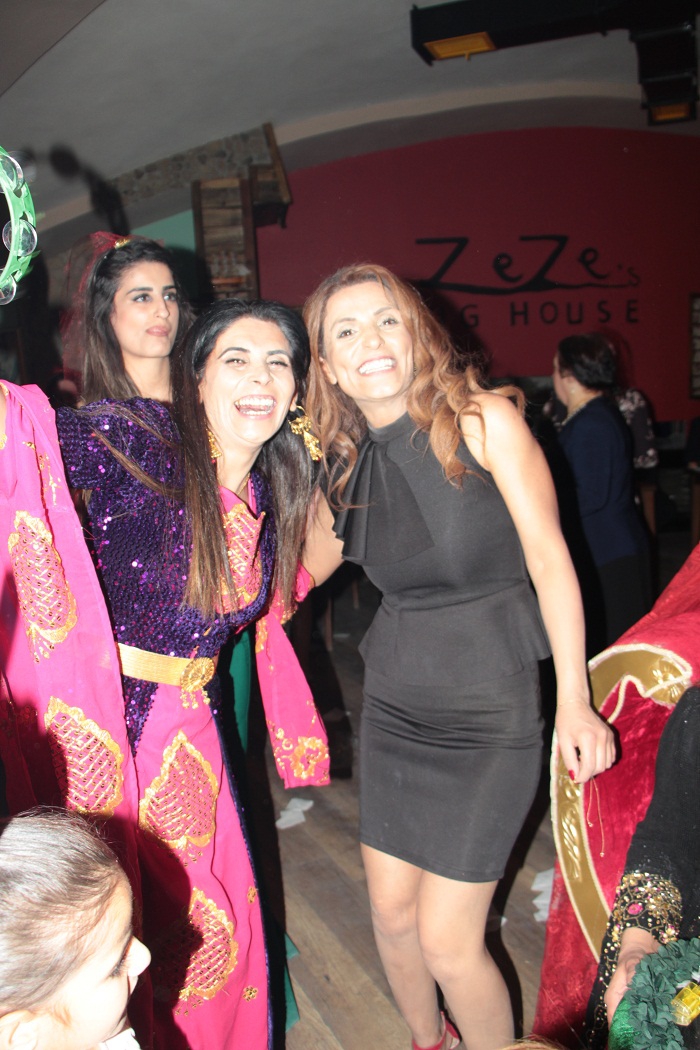 Önal Ailesinin mutlu günü! 44