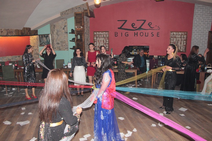 Önal Ailesinin mutlu günü! 53