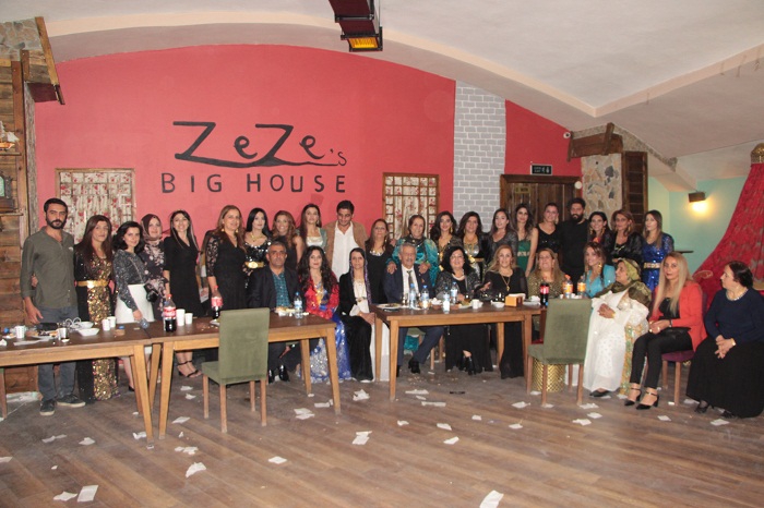 Önal Ailesinin mutlu günü! 57