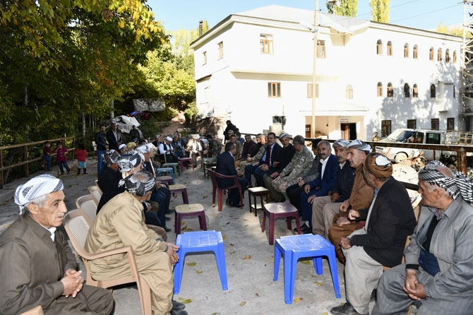 Vali Akbıyık Aktütün ve Konur köylerini ziyaret etti 3