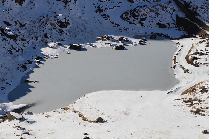 Hakkari'de ilk defa Cilo Sat Gölleri kar ile görüntülendi 13