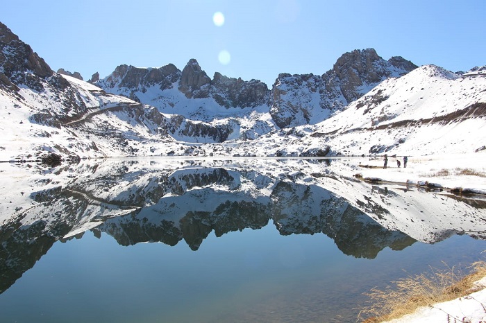 Hakkari'de ilk defa Cilo Sat Gölleri kar ile görüntülendi 15