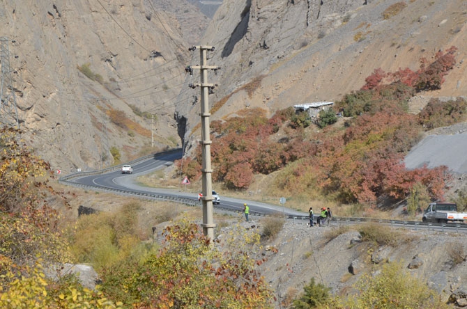 VEDAŞ Ekiplerinin Zap'ta zorlu mesaisi 11