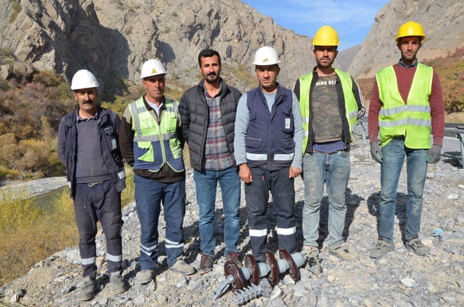 VEDAŞ Ekiplerinin Zap'ta zorlu mesaisi 17