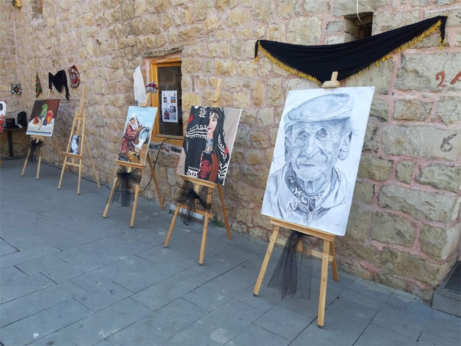 Çukurca'nın ilk resim sergisine yoğun ilgi! 14