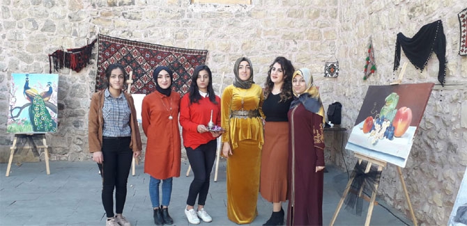 Çukurca'nın ilk resim sergisine yoğun ilgi! 8