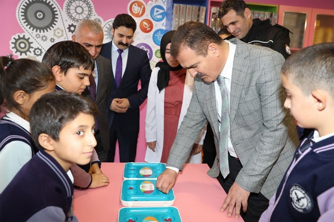 Hakkari'de Bilişim ve Üretim Atölyesi açıldı 14