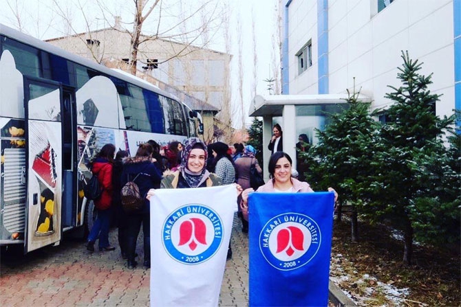 Hakkari kadın girişimciler Yüksekova'da işletmeleri gezdi 6
