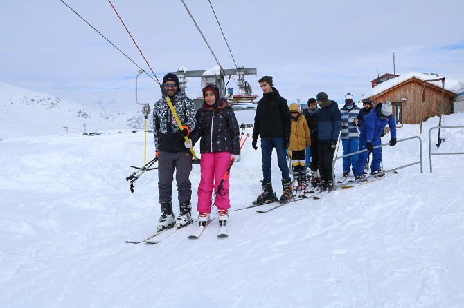 Hakkari'de kayak sezonu açıldı 16