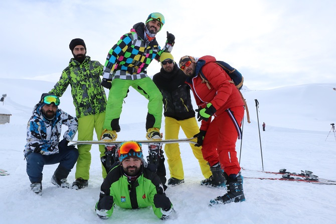 Hakkari'de kayak sezonu açıldı 7