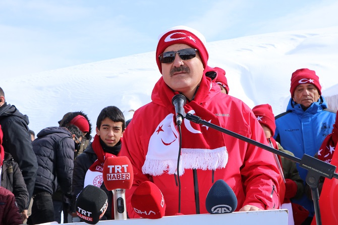 Hakkari'de, Sarıkamış şehitleri için yürüyüş 15