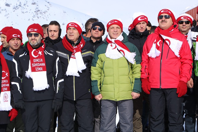 Hakkari'de, Sarıkamış şehitleri için yürüyüş 22