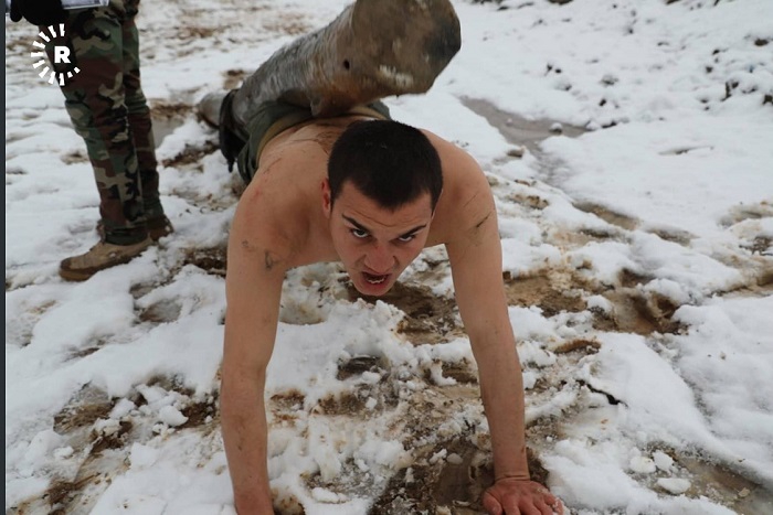 Böyle sıraya dizdiler! 12