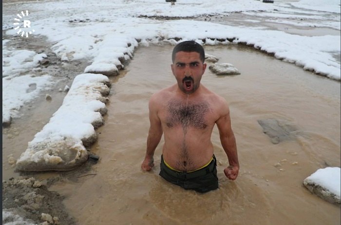 Böyle sıraya dizdiler! 14