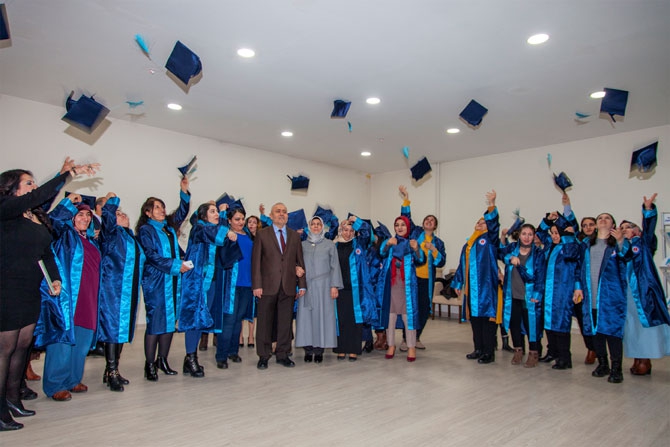 Hakkarili Girişimci kadınlar kep fırlattı 20