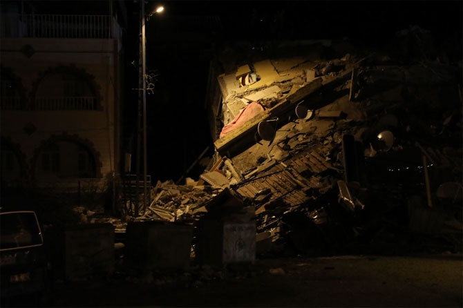 Deprem bölgesinden fotoğraflar 7