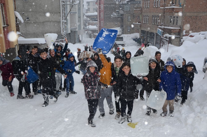 Hakkari’de kış çetin geçiyor 26