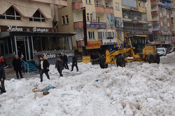 Hakkari’de kış çetin geçiyor 37