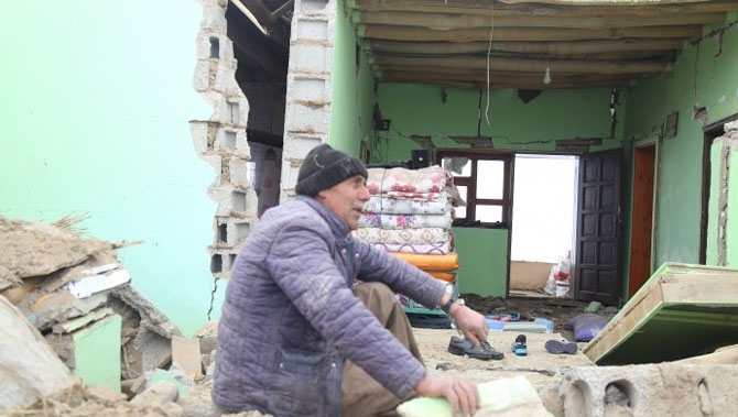 Başkale'deki yıkımdan fotoğraflar! 7